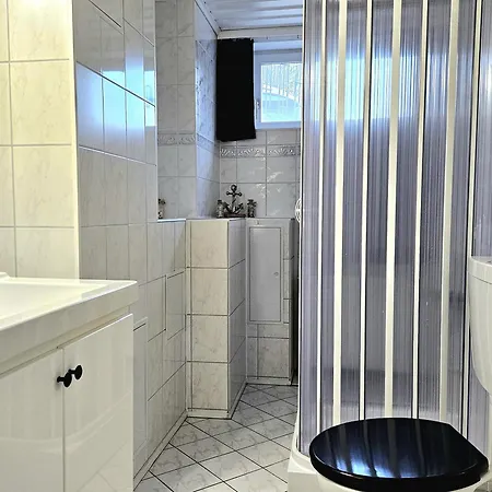 In Der Siedlung * Klinga